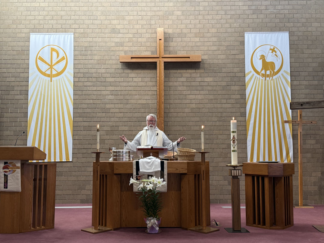 Bethel Lutheran Church Graettinger Iowa ELCA Pastor John Wolf Advent Morphew Photo
