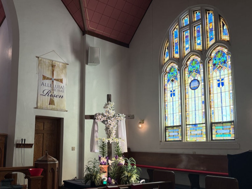 Wallingford Lutheran Church Iowa ELCA Christmas Tree Stained Glass Morphew Photo